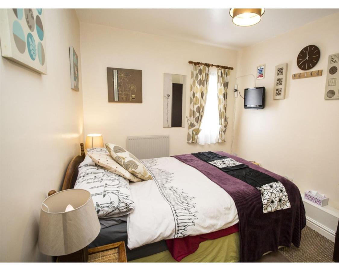 Parasol Weston Guest House Δωμάτιο φωτογραφία