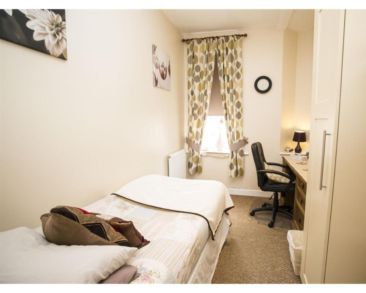 Parasol Weston Guest House Δωμάτιο φωτογραφία