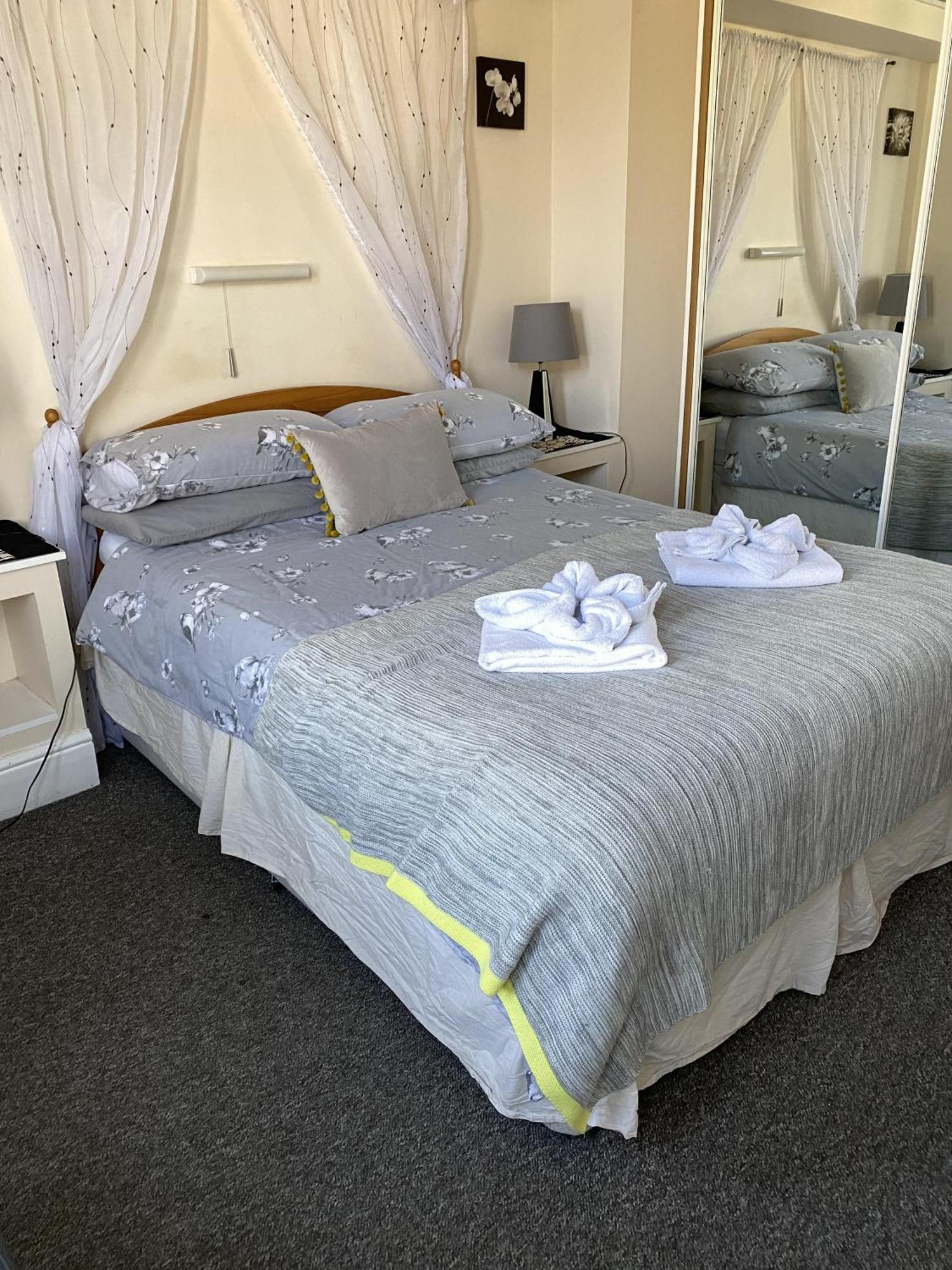 Parasol Weston Guest House Δωμάτιο φωτογραφία